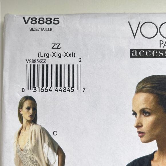 Uncut Vogue Sewing Pattern Accessories V8885 shrugs - Picture 2 of 6